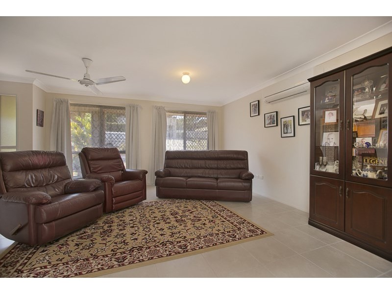 4 Tabitha Street, Manly West QLD 4179