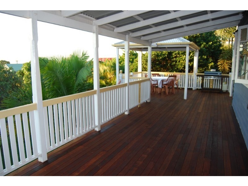 107 Cedar Street, Wynnum QLD 4178