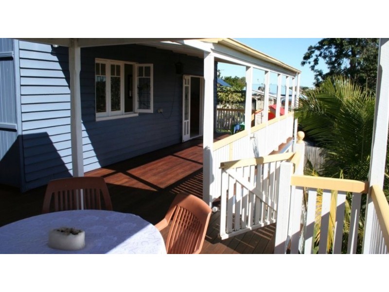 107 Cedar Street, Wynnum QLD 4178