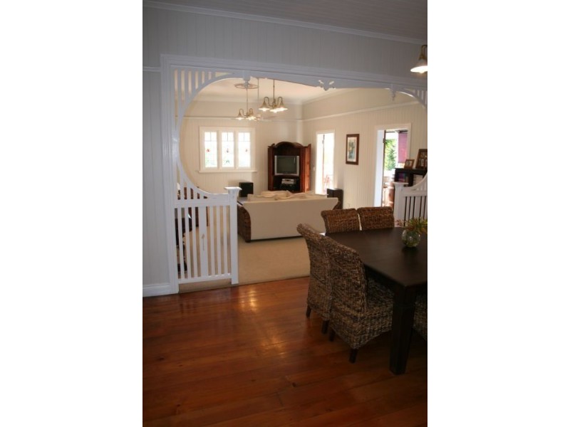 107 Cedar Street, Wynnum QLD 4178