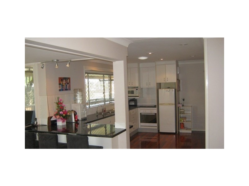 38 Barbara Street, Manly West QLD 4179