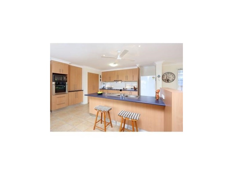 194 Pine Street, Wynnum QLD 4178