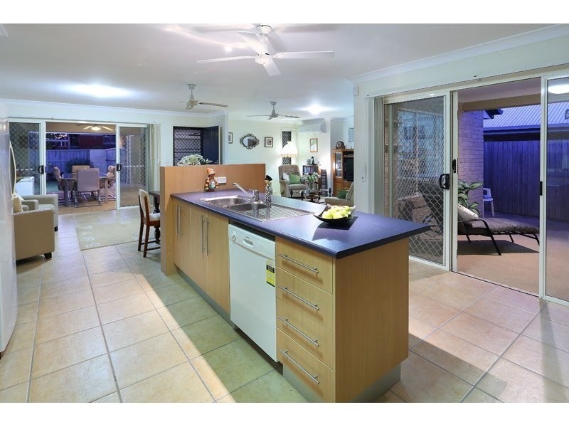 194 Pine Street, Wynnum QLD 4178