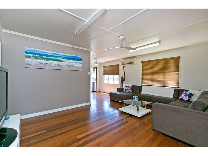 123 Wondall Road, Wynnum West QLD 4178
