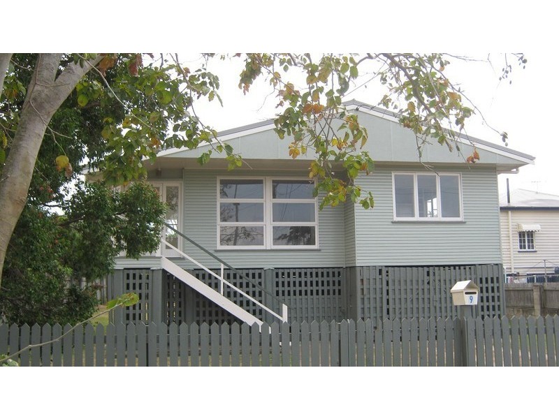 9 Carnation Street, Wynnum QLD 4178