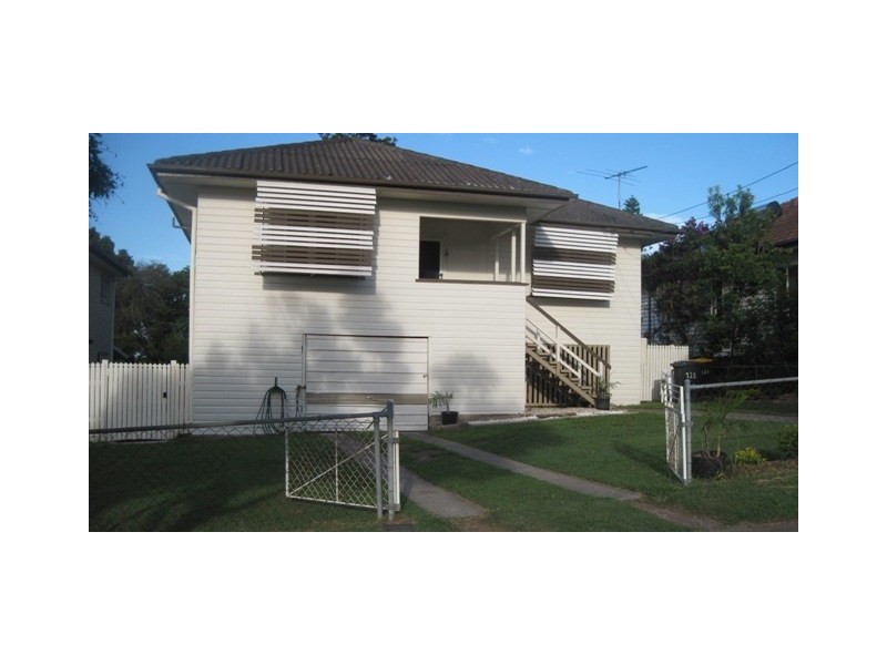 123 Wynnum North Road, Wynnum QLD 4178