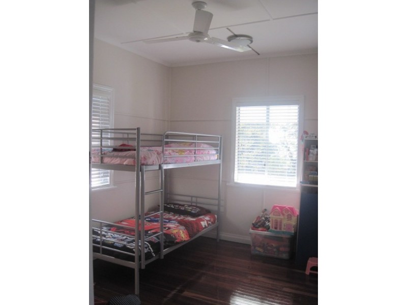 123 Wynnum North Road, Wynnum QLD 4178