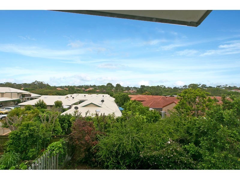 Unit 2/41 New Lindum Road, Wynnum West QLD 4178