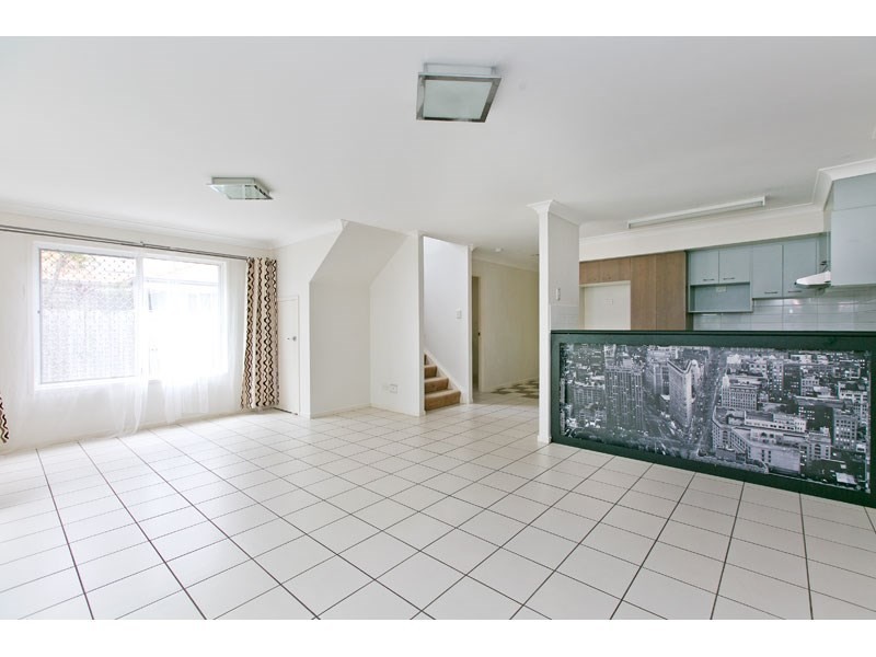 Unit 20/83 Dibar Street, Wynnum QLD 4178