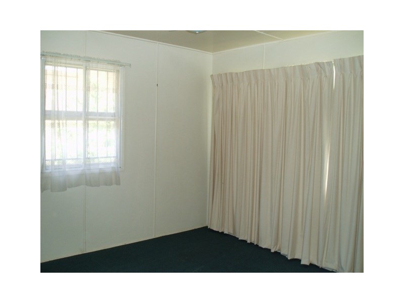 76 Chandos Street, Wynnum QLD 4178