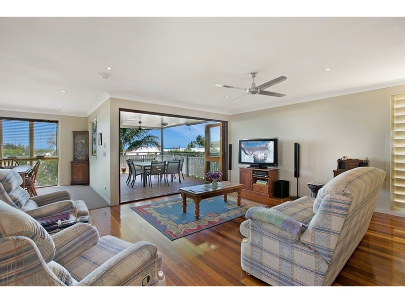 92 Kingsley Terrace, Manly QLD 4179
