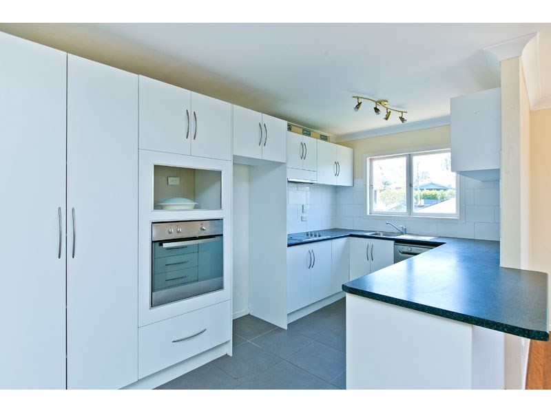 5 Samantha Street, Wynnum West QLD 4178