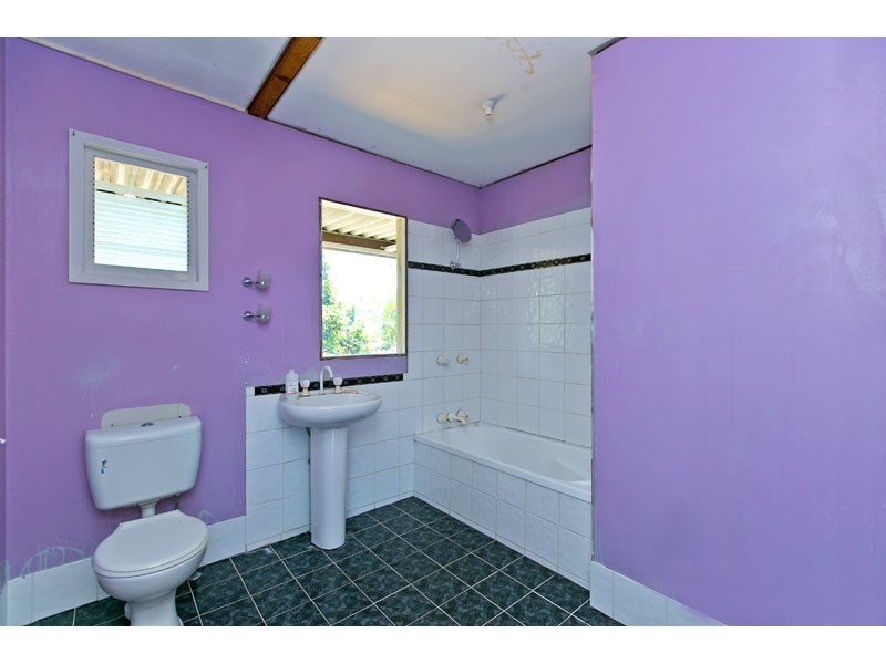 5 Samantha Street, Wynnum West QLD 4178