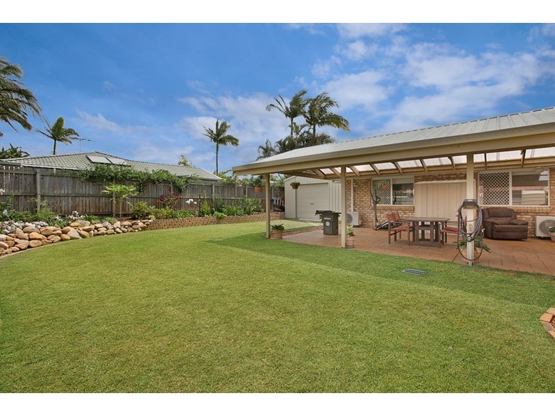 40 Catamaran Street, Manly West QLD 4179