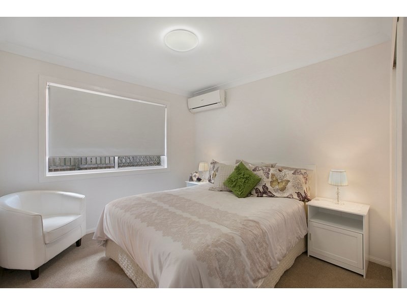 40 Catamaran Street, Manly West QLD 4179