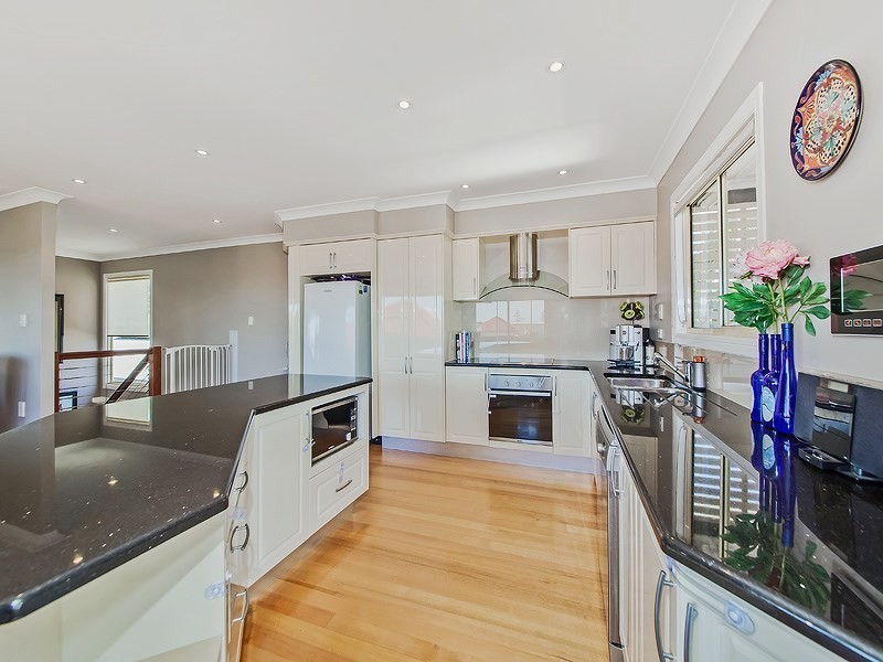 35 Cedar Street, Wynnum QLD 4178