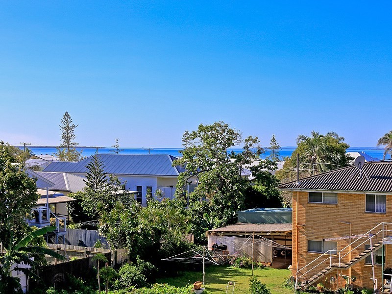 35 Cedar Street, Wynnum QLD 4178