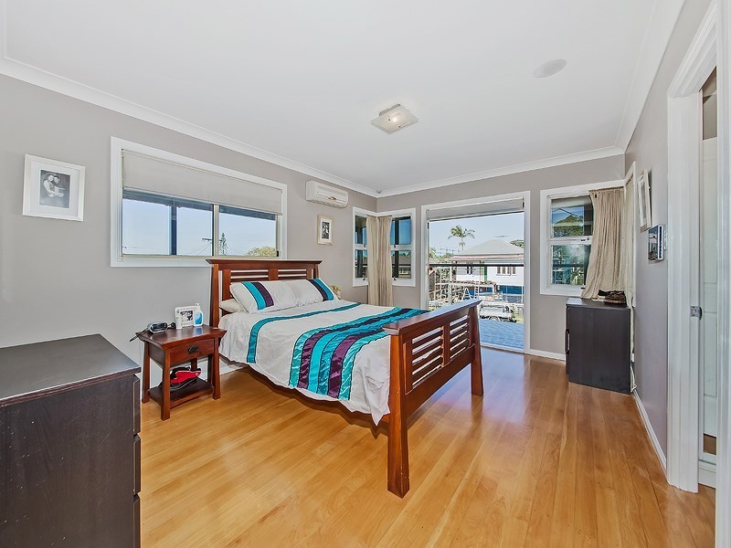 35 Cedar Street, Wynnum QLD 4178