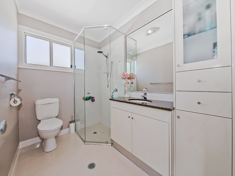 35 Cedar Street, Wynnum QLD 4178