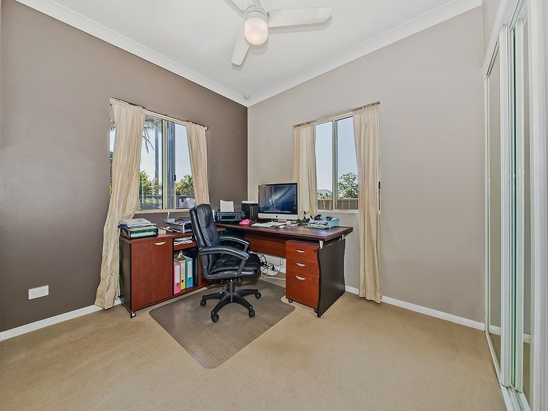 35 Cedar Street, Wynnum QLD 4178