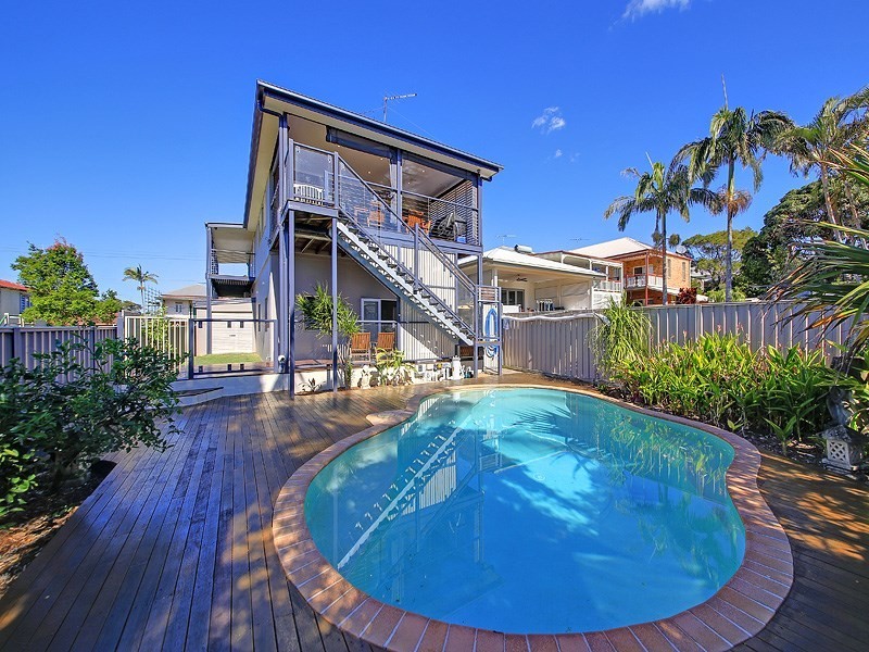 35 Cedar Street, Wynnum QLD 4178