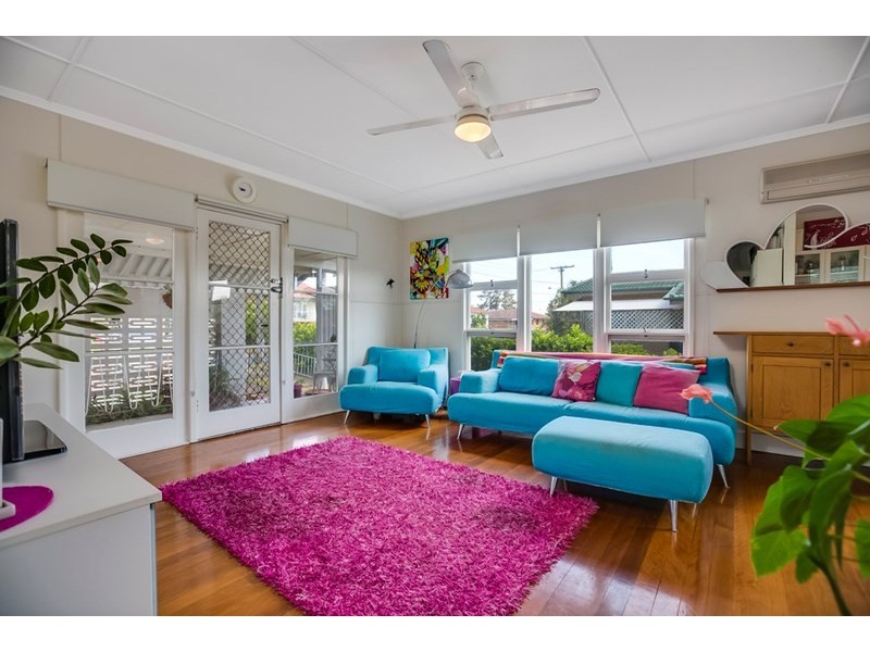 9 Cavanaugh Street, Wynnum West QLD 4178