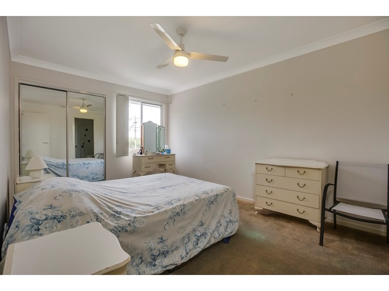 2/83 Dibar Street, Wynnum QLD 4178
