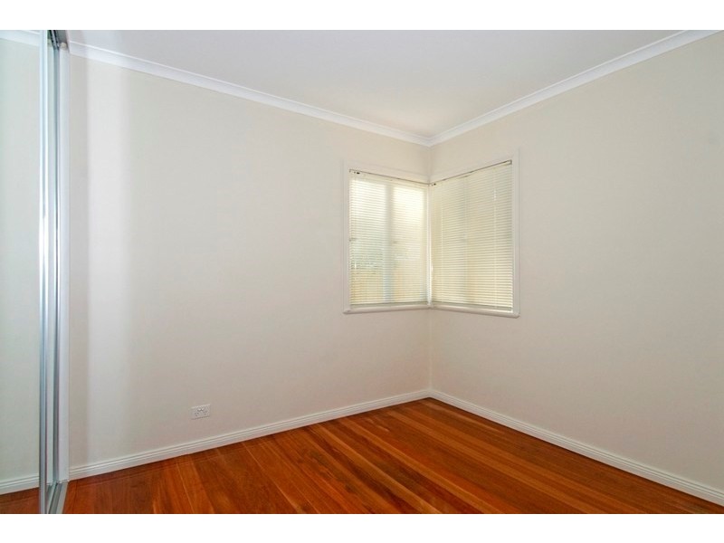 25 Hannam Street, Wynnum QLD 4178