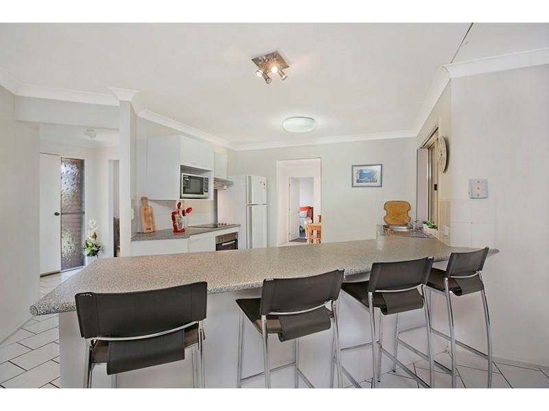 74 Constellation Way, Wynnum QLD 4178