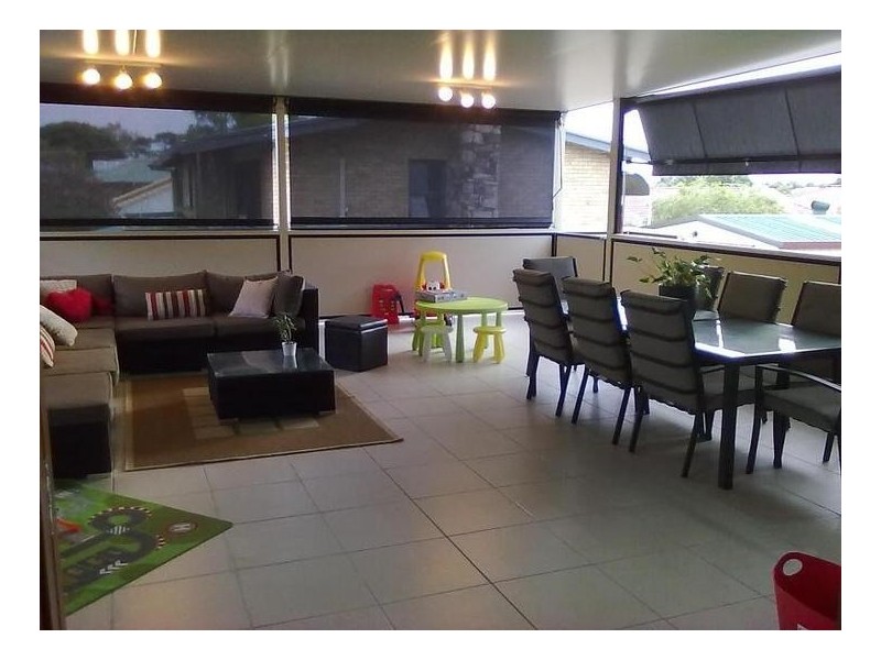 1 Katie Street, Wynnum West QLD 4178