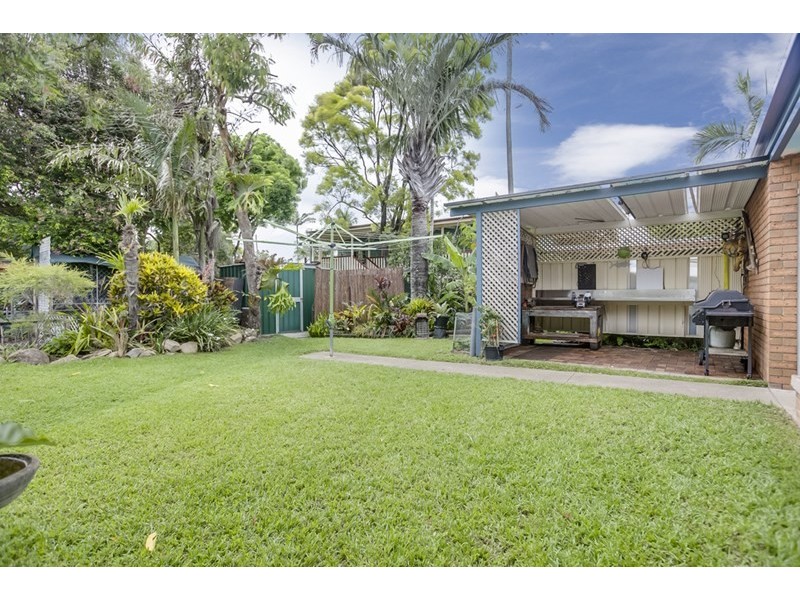 2109 Wynnum Road, Wynnum West QLD 4178