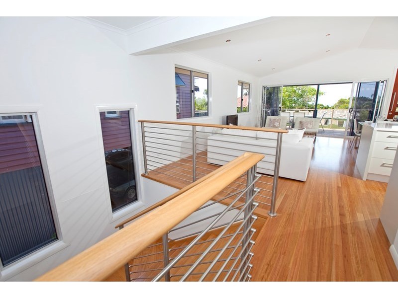 104 Gordon Parade, Manly QLD 4179