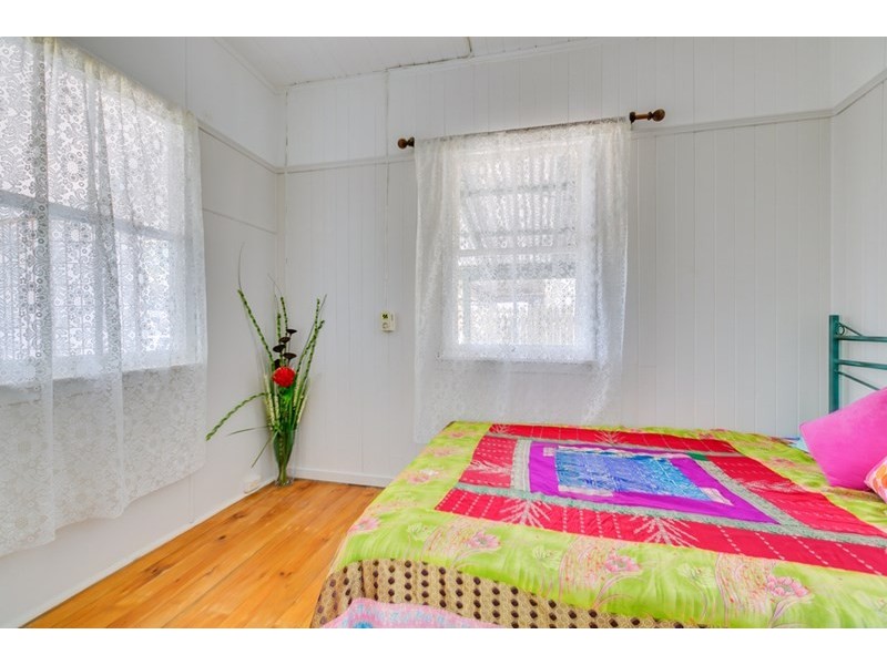 32 Outram Street, Lota QLD 4179