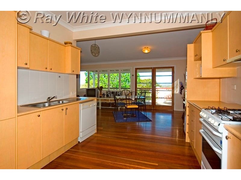 26 Manly Road, Manly QLD 4179
