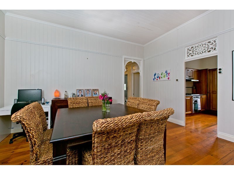 107 Cedar Street, Wynnum QLD 4178