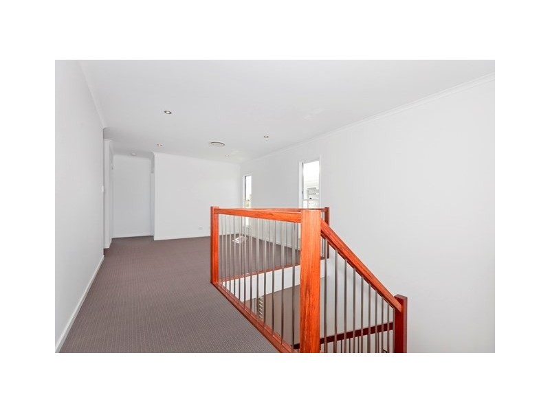 35 Seabreeze Road, Manly West QLD 4179