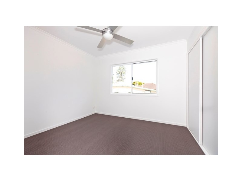 35 Seabreeze Road, Manly West QLD 4179