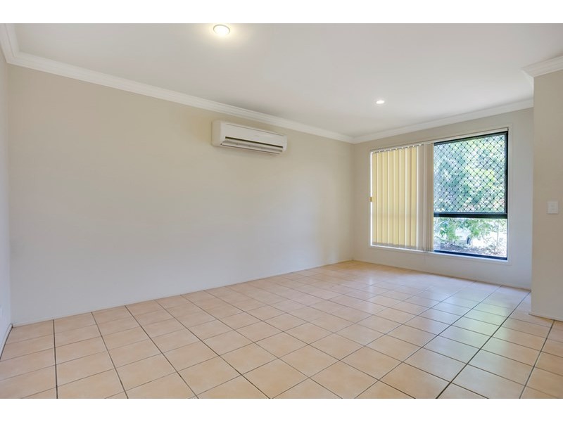 7 Holland Crescent, Wynnum West QLD 4178