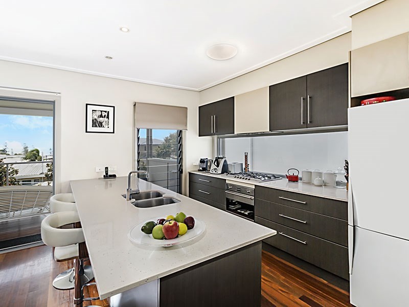 120 Stratton Terrace, Manly QLD 4179