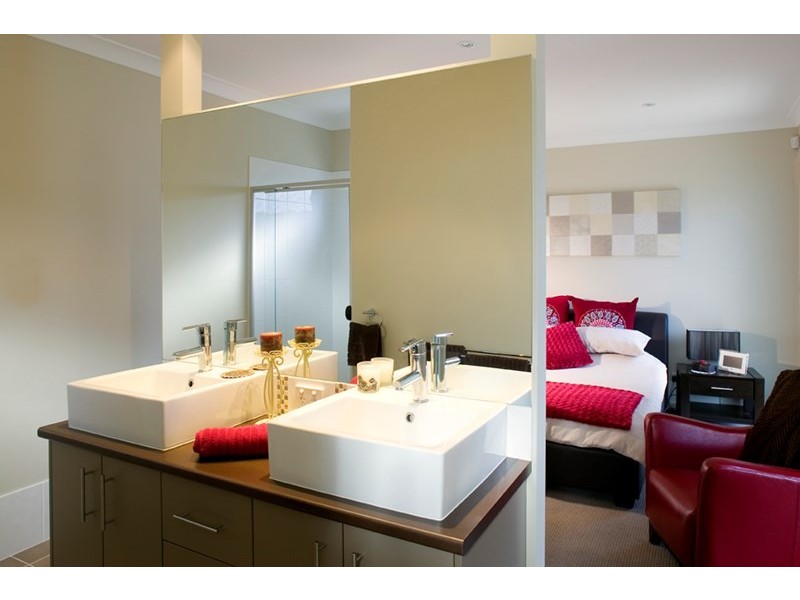 120 Stratton Terrace, Manly QLD 4179