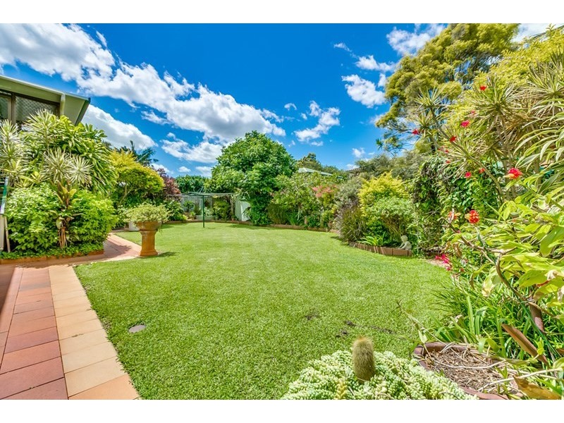 28 Teraglin Street, Manly West QLD 4179