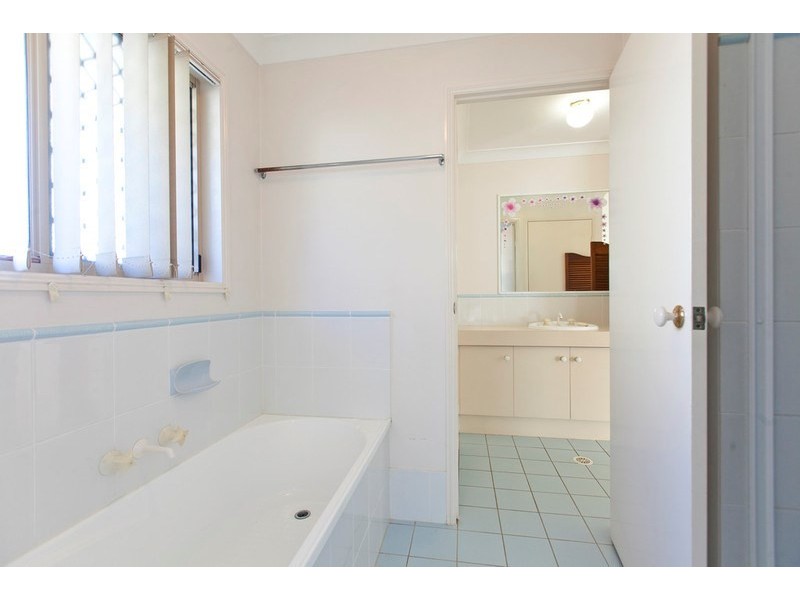 2113 Wynnum Road, Wynnum QLD 4178