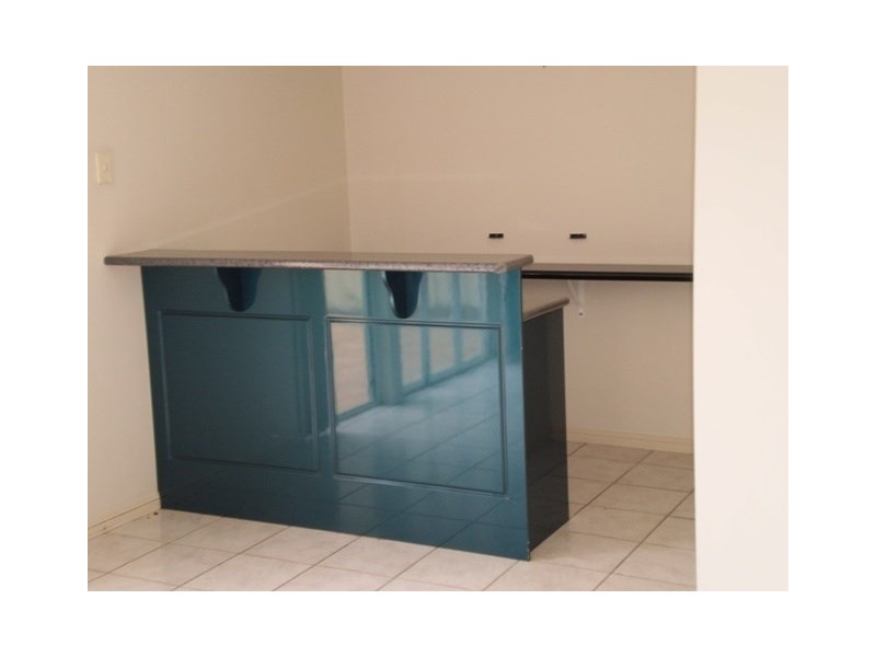 799 Esplanade, Lota QLD 4179