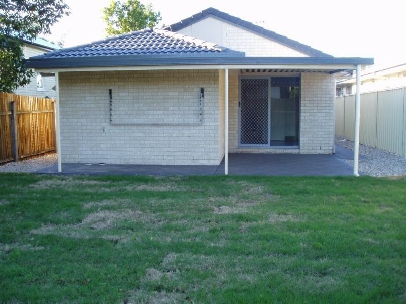 125 Worthing Street, Wynnum QLD 4178