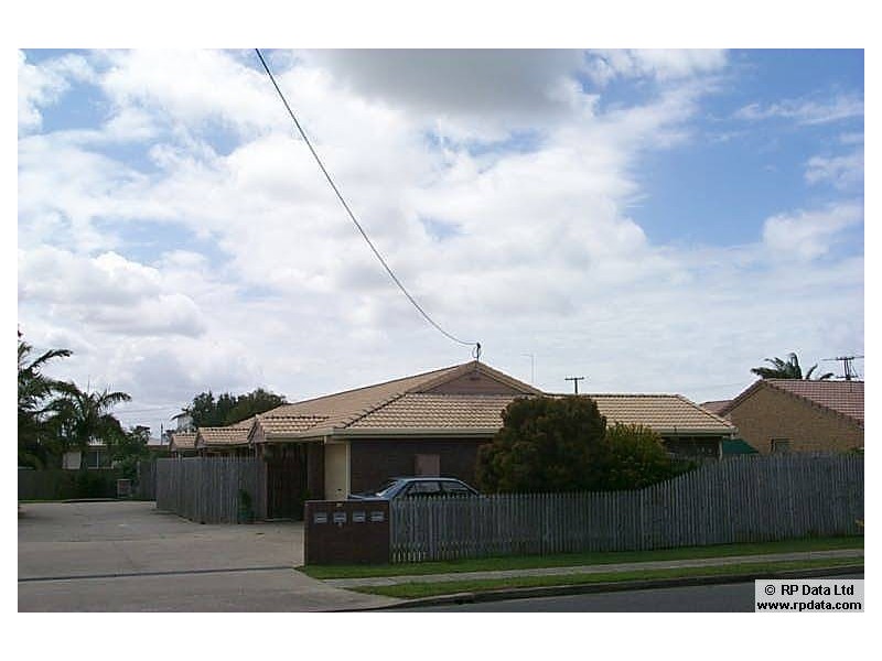 17 Ronald Street, Wynnum QLD 4178