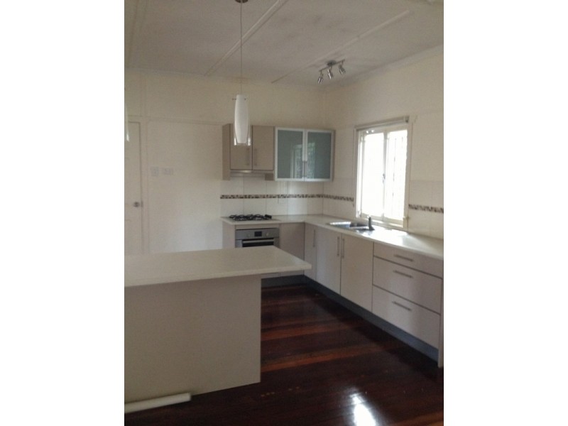 59 Grattan Terrace, Wynnum QLD 4178