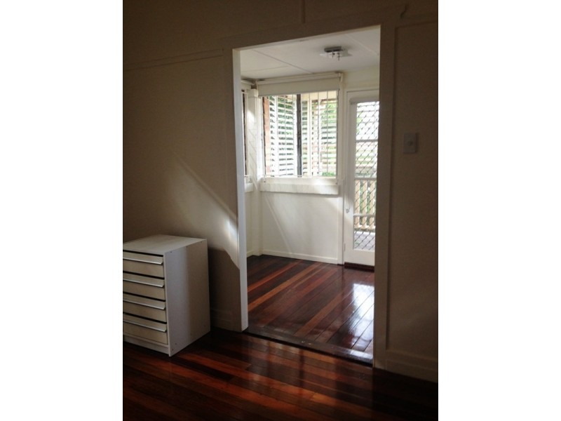 59 Grattan Terrace, Wynnum QLD 4178