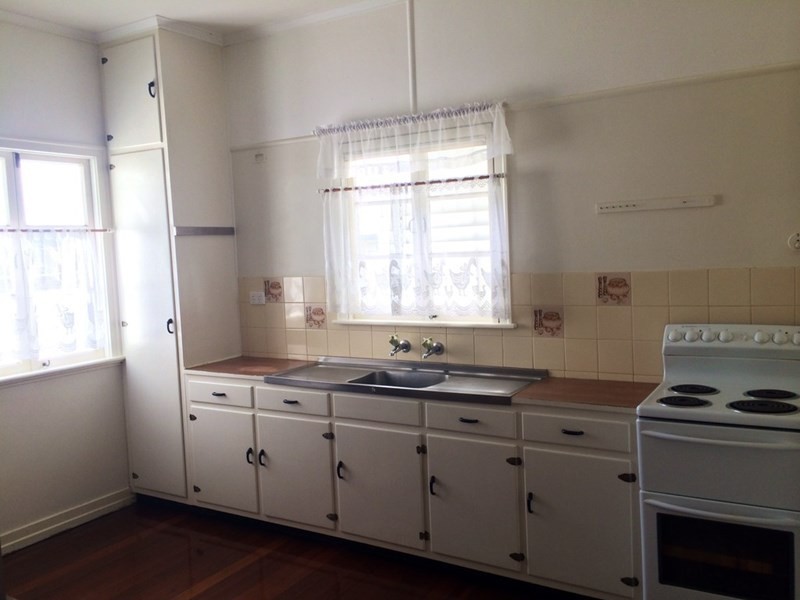 69 Ryder Street, Wynnum QLD 4178