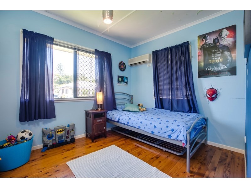 13 Jellicoe Street, Manly West QLD 4179