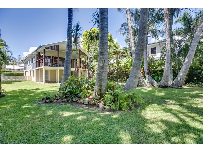 5 Berrima Street, Wynnum QLD 4178
